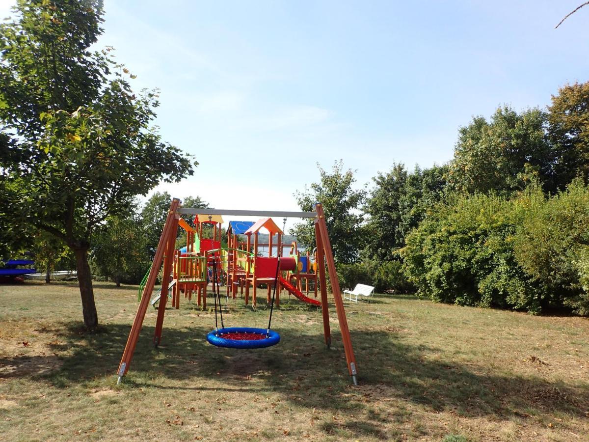Kameralny Przy Promenadzie - Pokoje Charzykowy Ngoại thất bức ảnh
